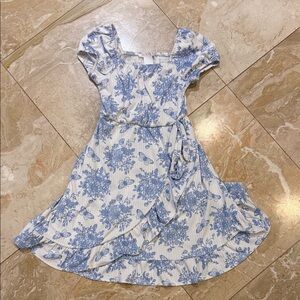 Emma & Elsa Floral Blue and White Dress